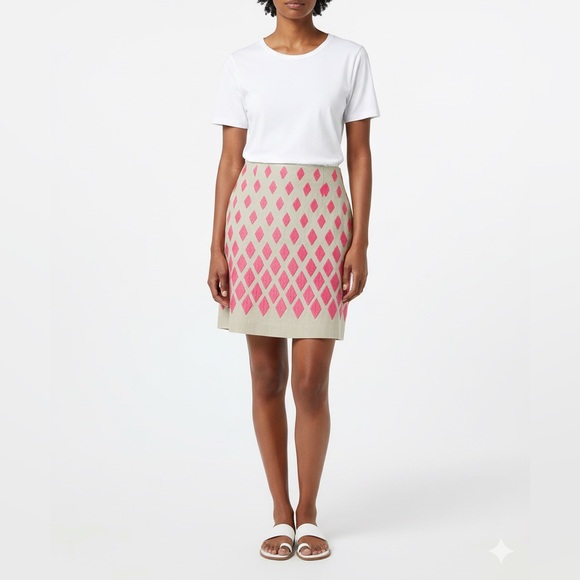 Boden Dresses & Skirts - Stunning BODEN British Embroidered Pink Diamonds Tan Skirt w Pockets Skirt 8R